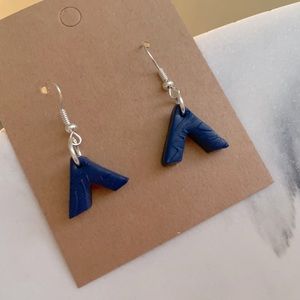 Handmade womens earrings color blue azul aretes hecho a mano